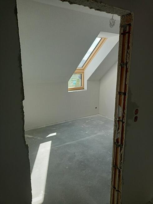 Szpachlowanie oraz malowanie agregatem Graco t max 506