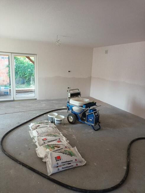 Szpachlowanie oraz malowanie agregatem Graco t max 506