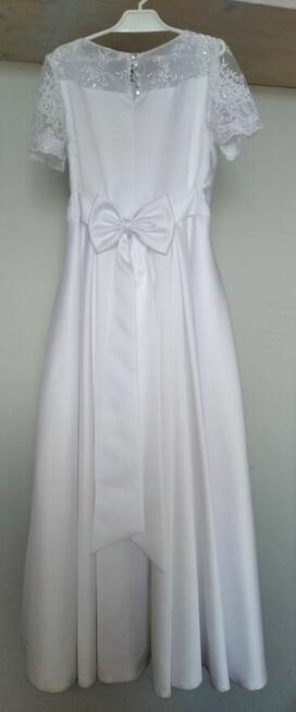 Sprzedam sukienkę komunijną plus dodatki