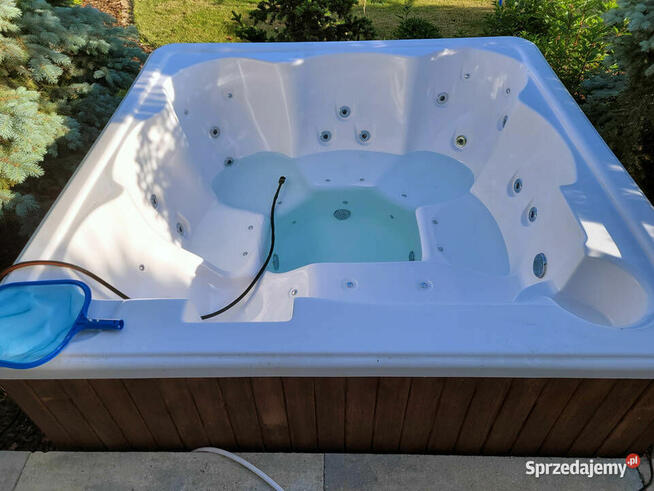 JACUZZI OGRODOWE całoroczne 6os, jakuzi, wanna spa