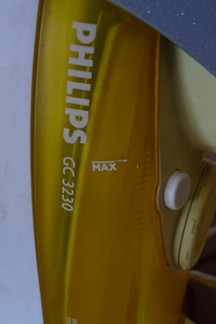 Zelazko Philips GC3230