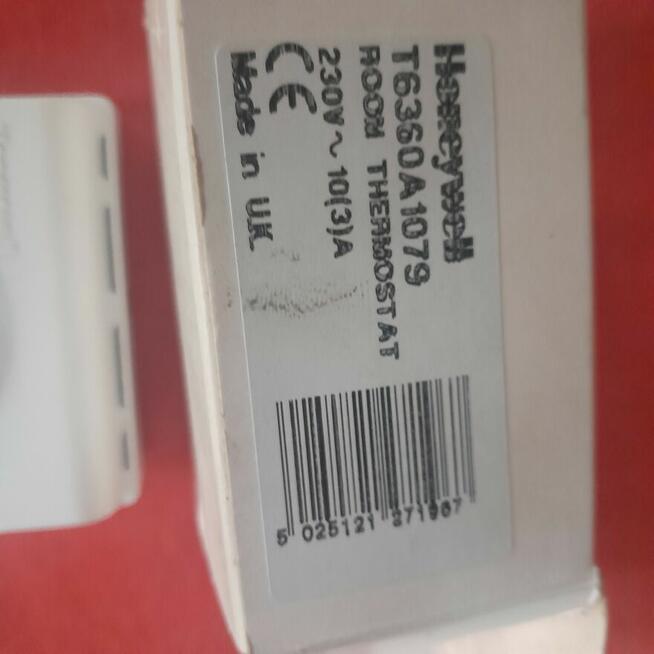 Regulator pokojowy Termostat Honeywell T6360A1079