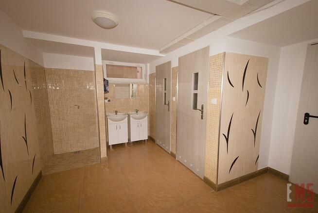 Dom Białystok Słoneczny Stok, Stroma