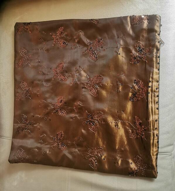 2 poszewki dekoracyjne na poduszkę 42x42