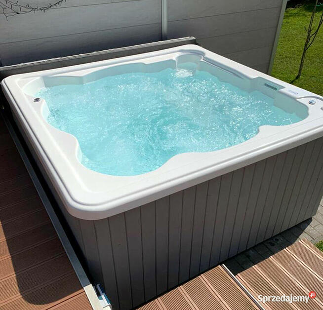 JACUZZI OGRODOWE całoroczne 6os, jakuzi, wanna spa
