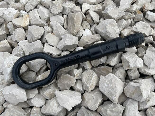 Oryginalna Wkrętka Ucho Audi A4 B8