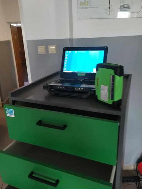 Wózek pod tester usterek Bosch ,Guttman, Texa ,FSA Bosch