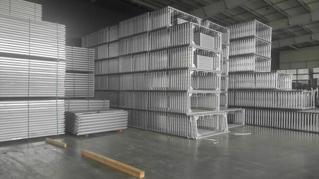 Rusztowania ramowe Baumann - zestaw pow. rob. - 270m2