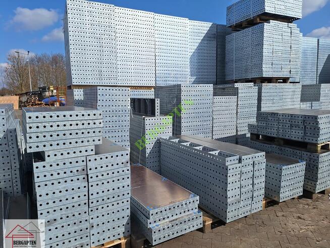 Szalunki ścienne lekkie fundamentowe 32 m2 Warszawa Grójec