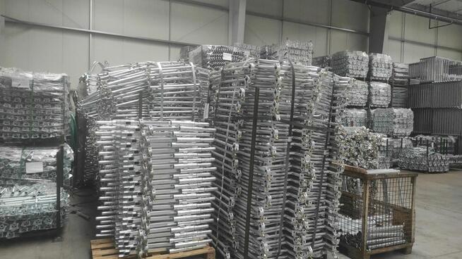 Rusztowania Fasadowe plettac -zestaw pow. robocza 234 m2