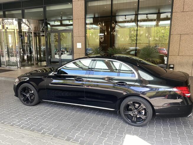 Kierowca Chauffeur Concierge do wynajecia