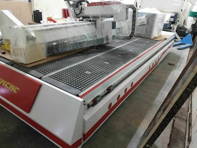 Frezarka CNC (ploter frezujący) powierzchnia 1300x2500mm