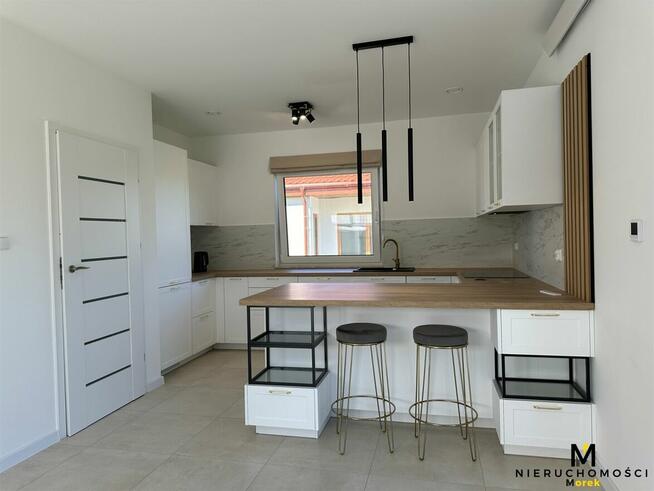 Dom Ustronie Morskie, Ku Słońcu