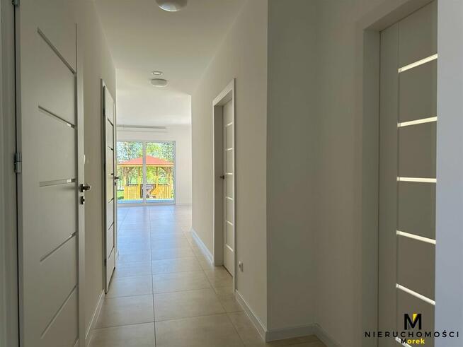 Dom Ustronie Morskie, Ku Słońcu