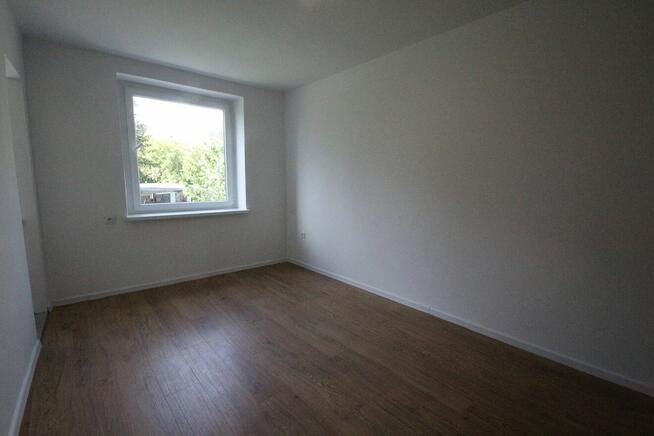 3pok, 48met, okolice Katowickiej PIWNICA/OGRÓD (Wrocław)