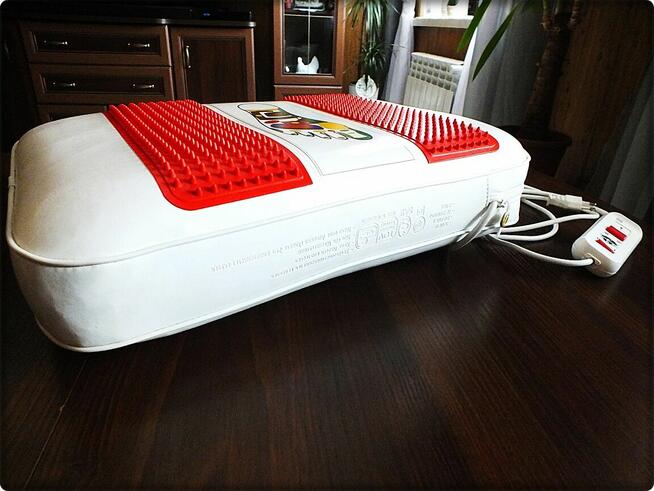 Poduszka elektryczna do masażu i rozgrzewania stóp PLANETA