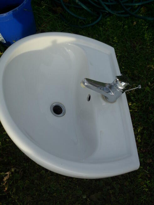 Umywalki i zlewozmywaki