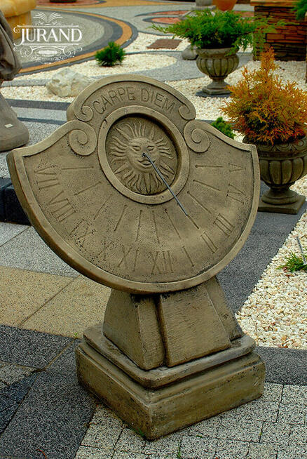 Fontanna ogrodowa, oczko wodne, donica, kolumna, balustrada