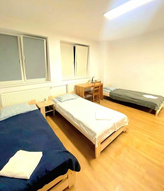 Pokój 4 osobowy z łazienką Warszawa Ursynów/metro Imielin