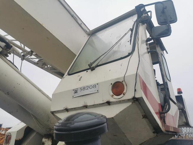 Dźwig mobilny terenowy, Terex model RT 160