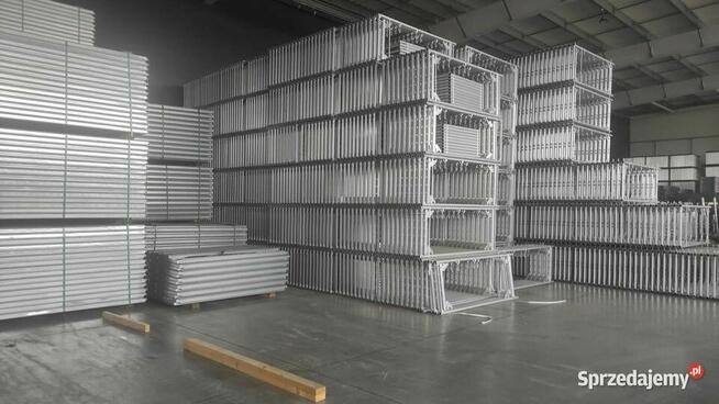 Rusztowanie elewacyjne Baumann - zestaw pow. rob. 92m2