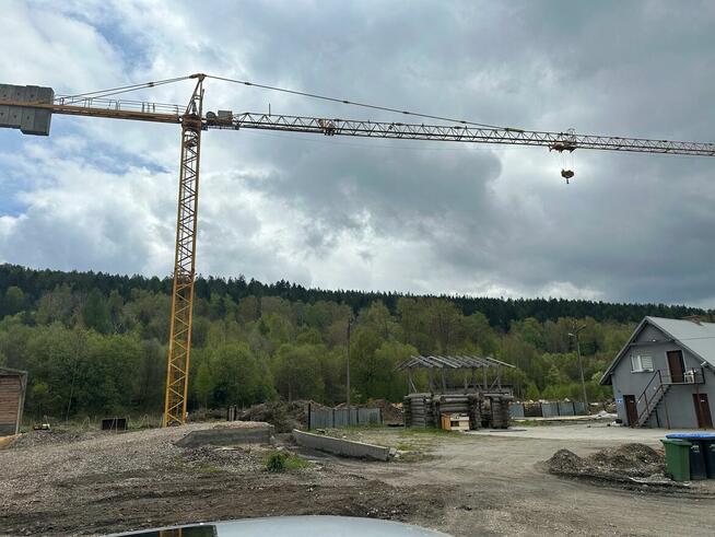 Żuraw wieżowy górno obrotowy Potain MC 85B