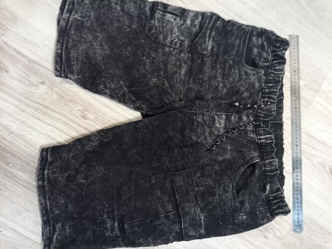 krutkie spodenki firmy cropp denim rozmiar 43