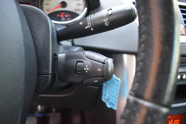 1,4 benz.88 KM 3-drzwi AUTOMATYCZNA klimatyzacja Halogeny Al