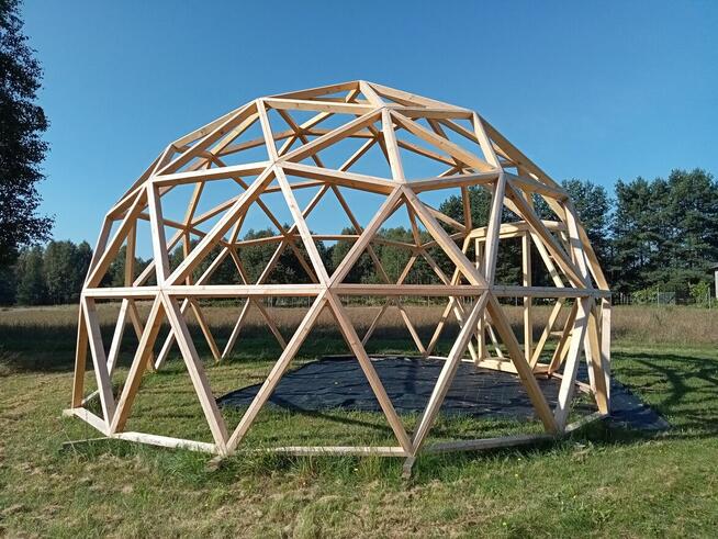 Kopuła geodezyjna - namiot sferyczny - GLAMPING 35 M2.