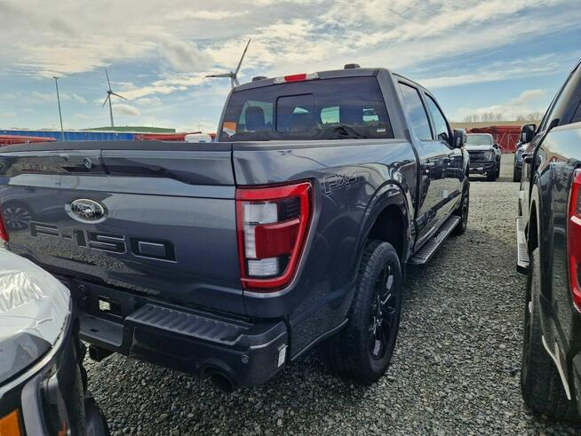 FORD F150 LARIAT 5.0 V8 Black Pack