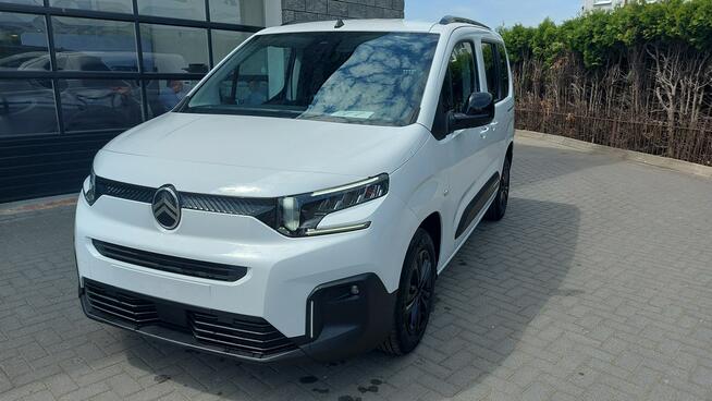 Citroen Berlingo Najnowsza wersja Diesel 130 KM manual bogato wyposażony Homologacja N1