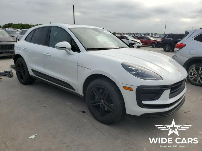 Porsche Macan Sport Chrono Package