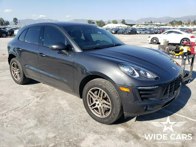 Porsche Macan Sport Chrono Package