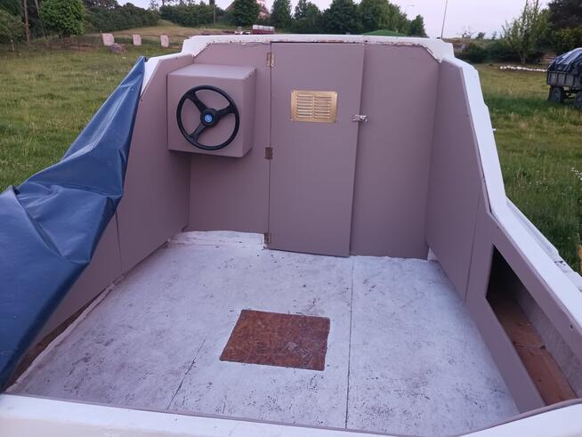 Sprzedam łódź motorową kabinową