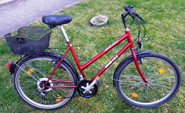 Rower niemiecki KONBIKE miejski na kołach 26cali