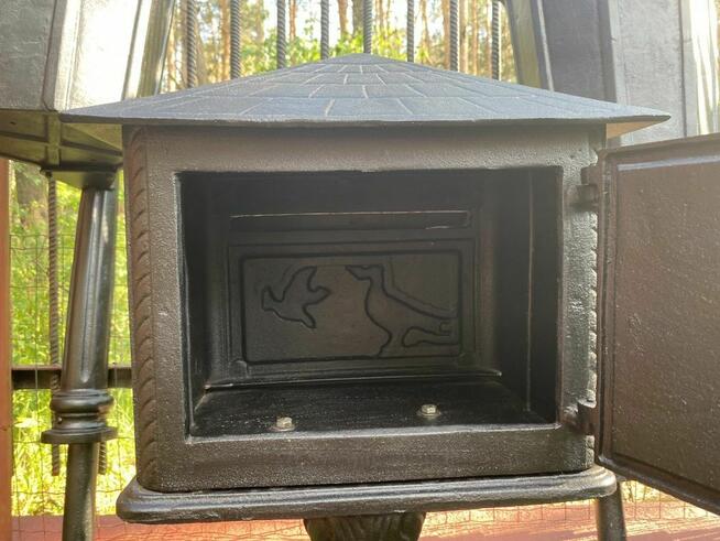 Żeliwny zestaw : 2 kosze w stylu retro + skrzynka na listy.