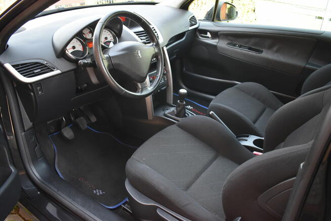 1,4 benz.88 KM 3-drzwi AUTOMATYCZNA klimatyzacja Halogeny Al