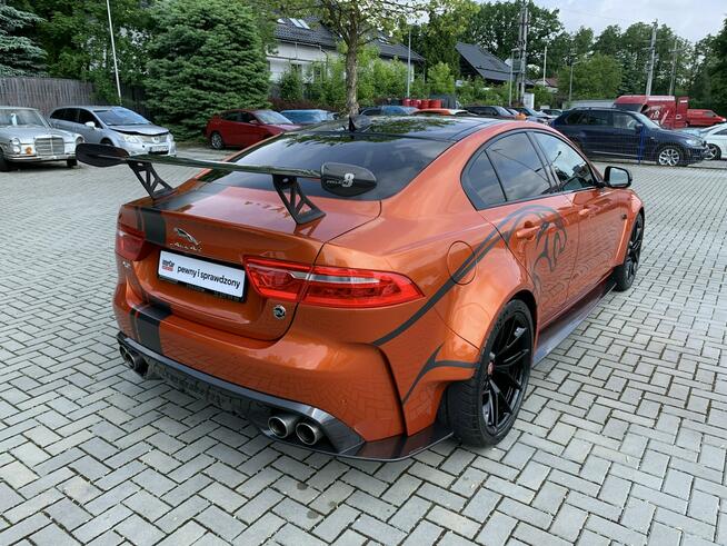 Jaguar XE SV Project 8 5.0 L V8 600 KM