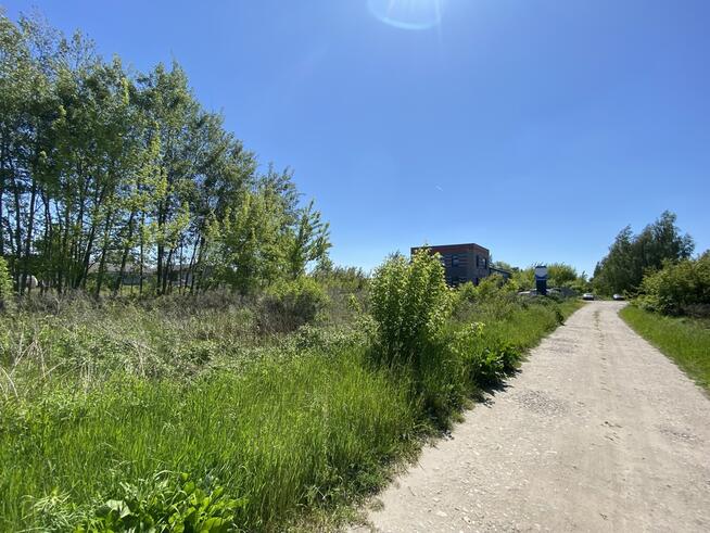 Działka na sprzedaż w Ujrzanowie - 1065 m²