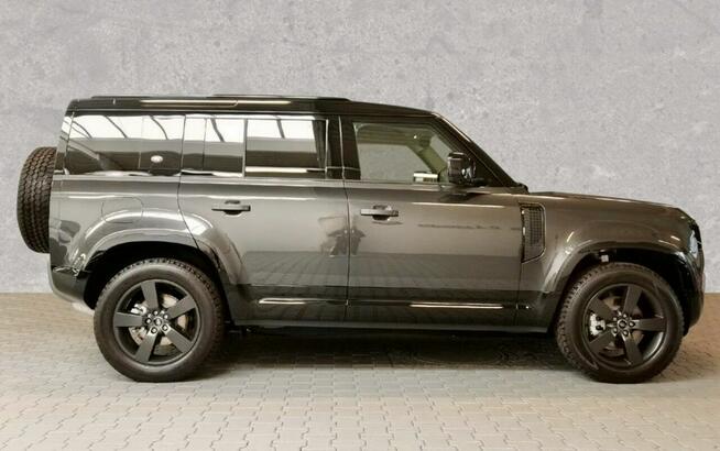 Defender MY24 3.0D I6 200 PS AWD Auto S 110