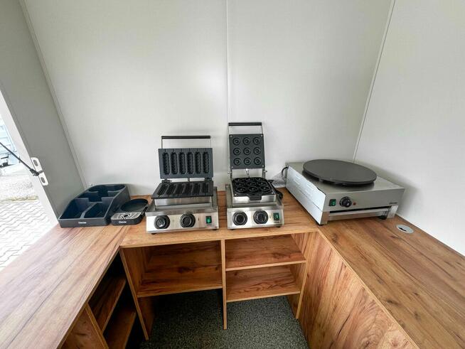 przyczepa gastronomiczna gotowy biznes 3 m naleśniki gofry