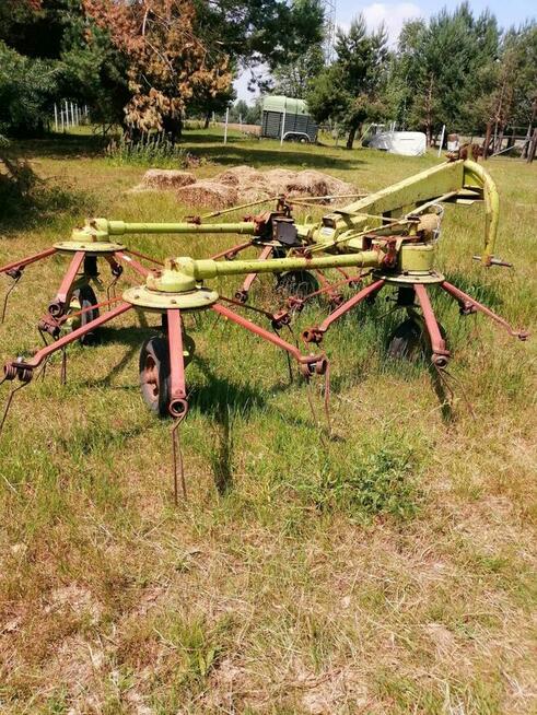 Roztrząsarka do siana Class