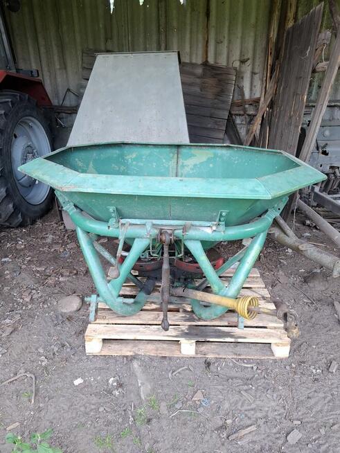 Sprzedam Rozsiewacz Amazone