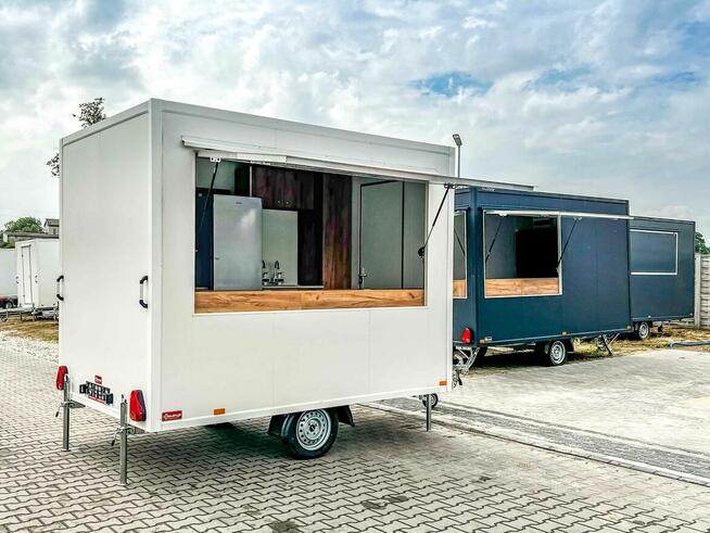przyczepa gastronomiczna gotowy biznes 3 m naleśniki gofry