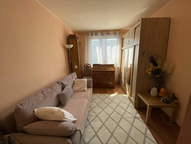 Mieszkanie 3 pokojowe 64 m kw. w Pionkach.