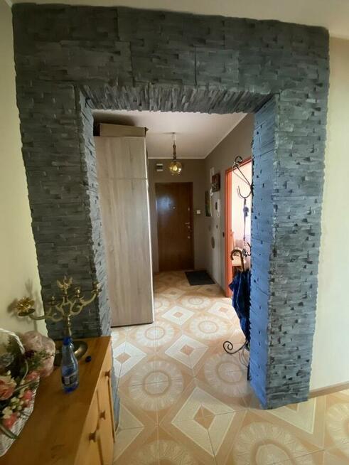 Mieszkanie 3 pokojowe 64 m kw. w Pionkach.