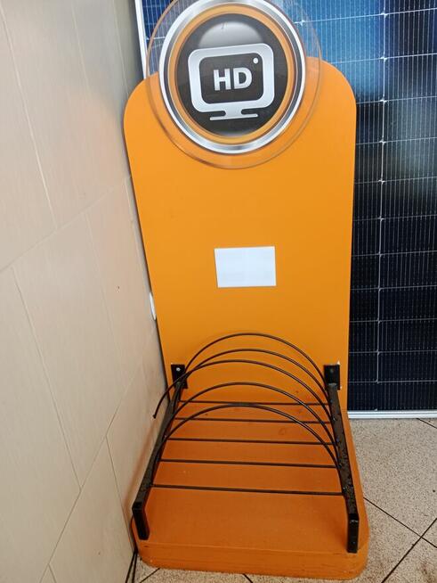 Ekspozytor stojak na anteny satelitarne