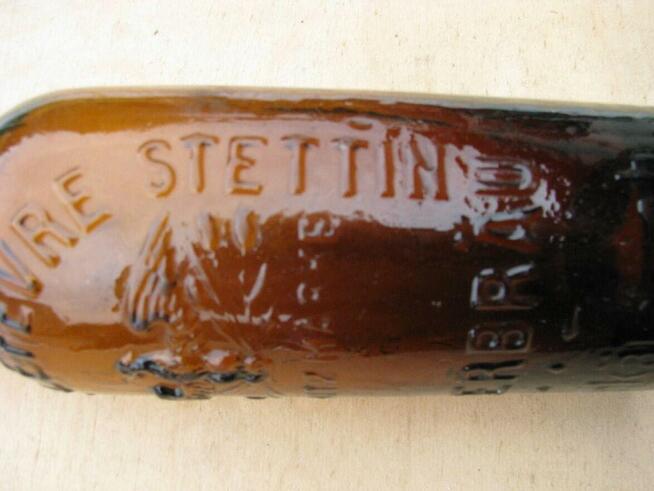 zabytkowa butelka po piwie