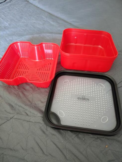 Pudełko do namaczania pelletu method feeder