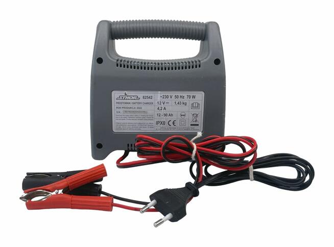 Prostownik Sthor 6/12 V 6 A 90 Ah